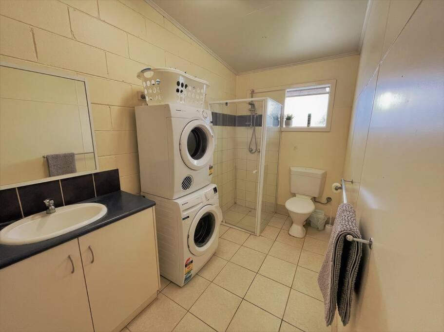 Three Palms Apartments Unit 2 Esperance Dış mekan fotoğraf
